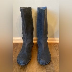 Merrell Grey Boots.  Size 8